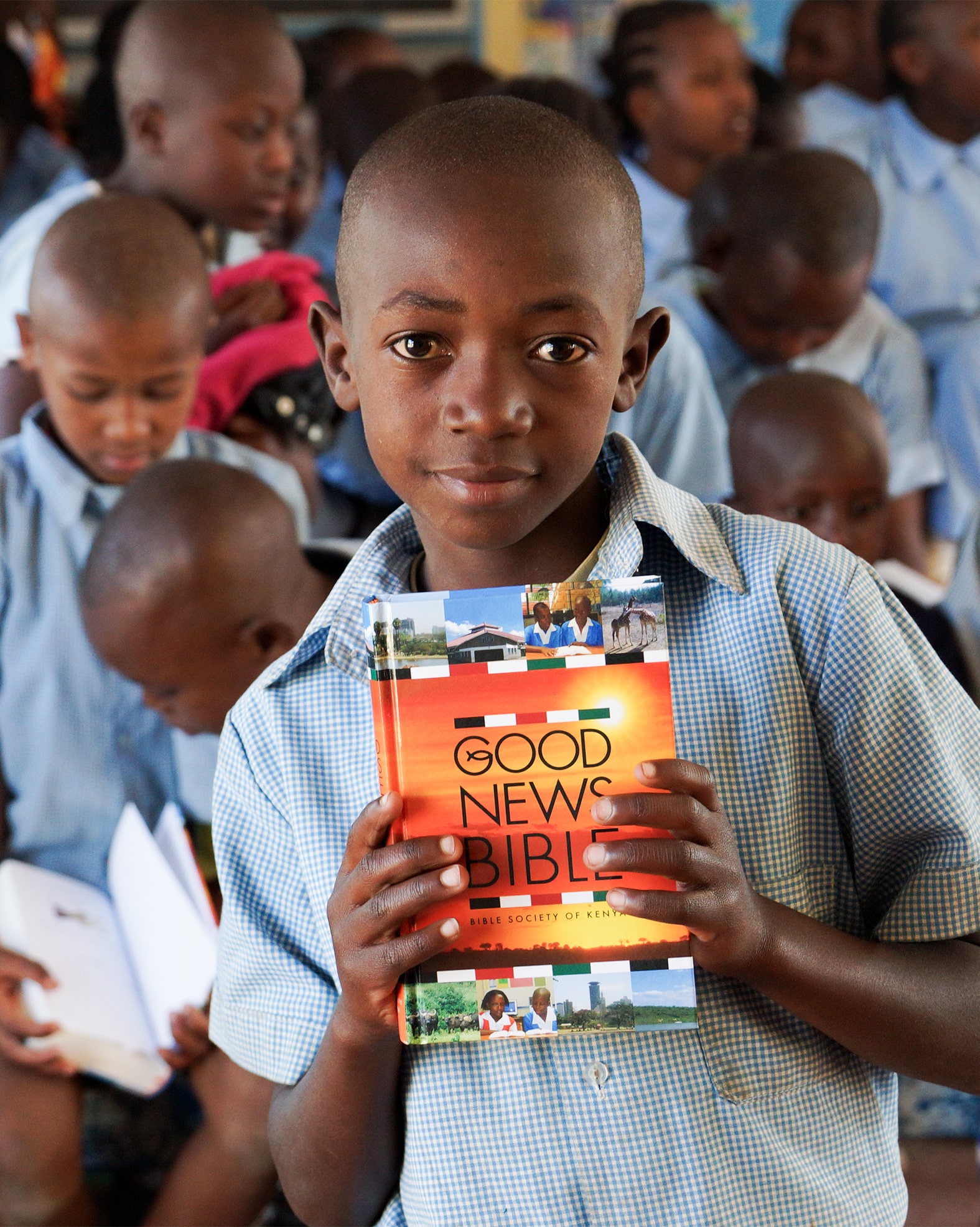 Without the Bible, people cannot grow in faith and knowledge of Jesus. Help them receive it!